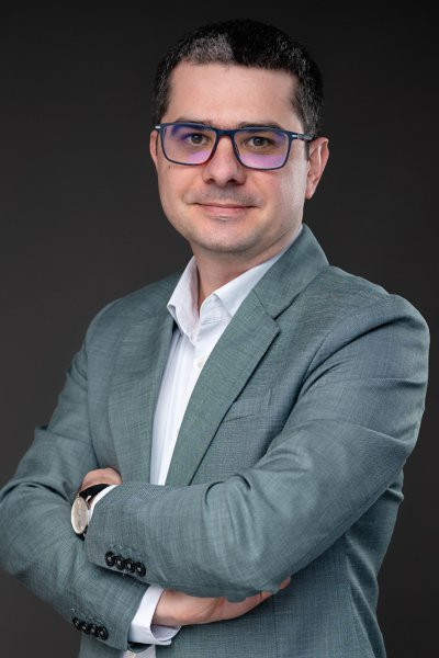 Răzvan Teodorescu