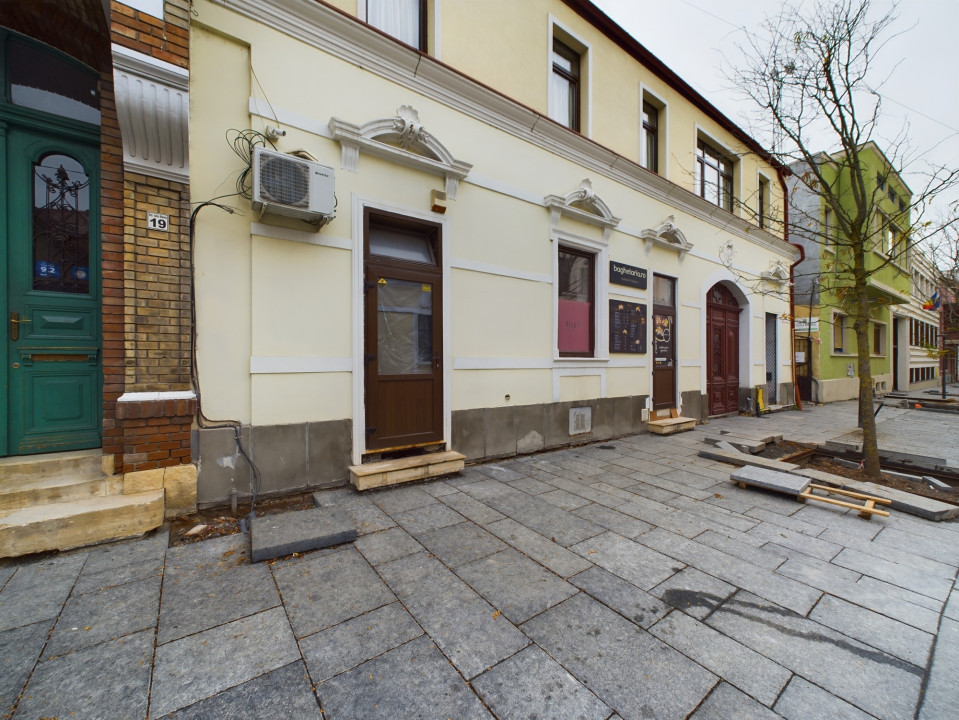 Spațiu comercial, 130 m2, Ultracentral, str. Iuliu Maniu, Cluj-Napoca