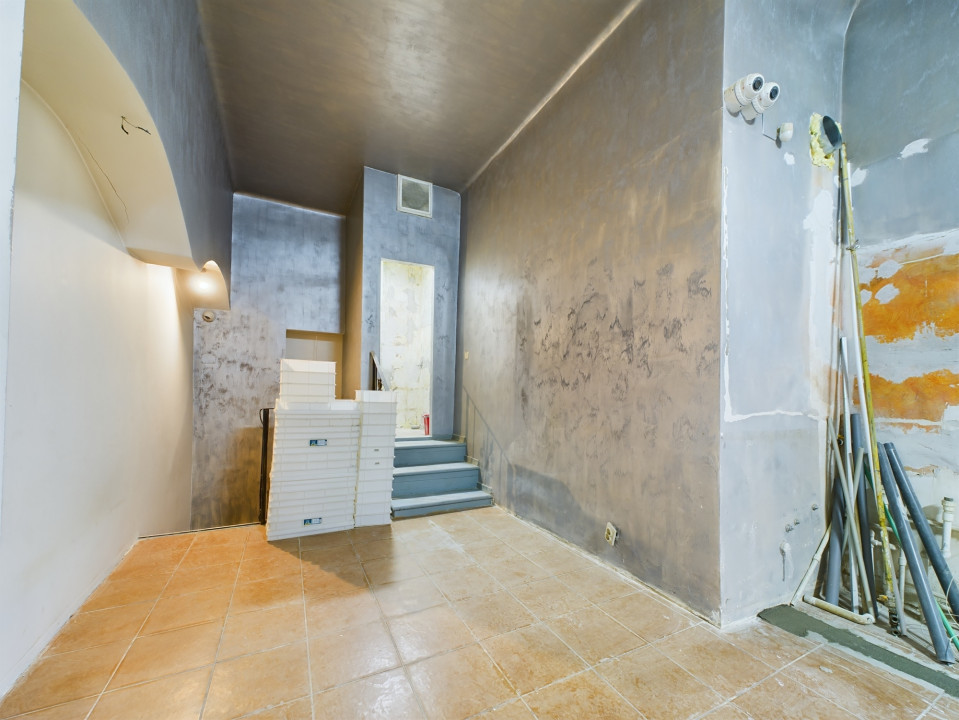 Spațiu comercial, 130 m2, Ultracentral, str. Iuliu Maniu, Cluj-Napoca