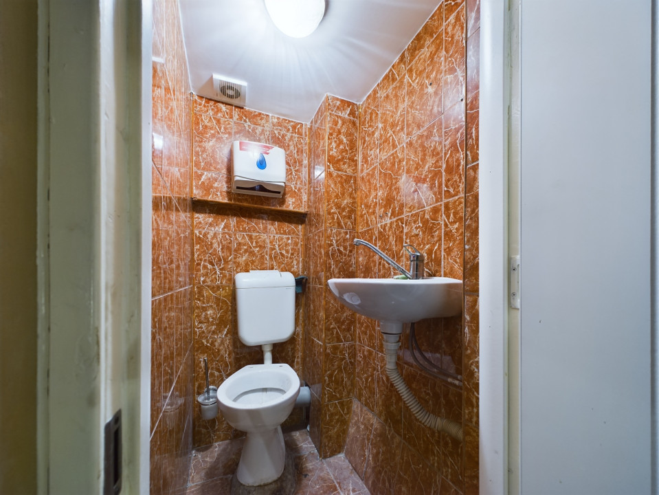 Spațiu comercial, 130 m2, Ultracentral, str. Iuliu Maniu, Cluj-Napoca