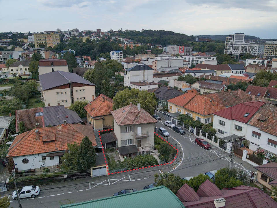 Oportunitate! Casă, 6 camere + curte, Parcul Central, Cluj-Napoca