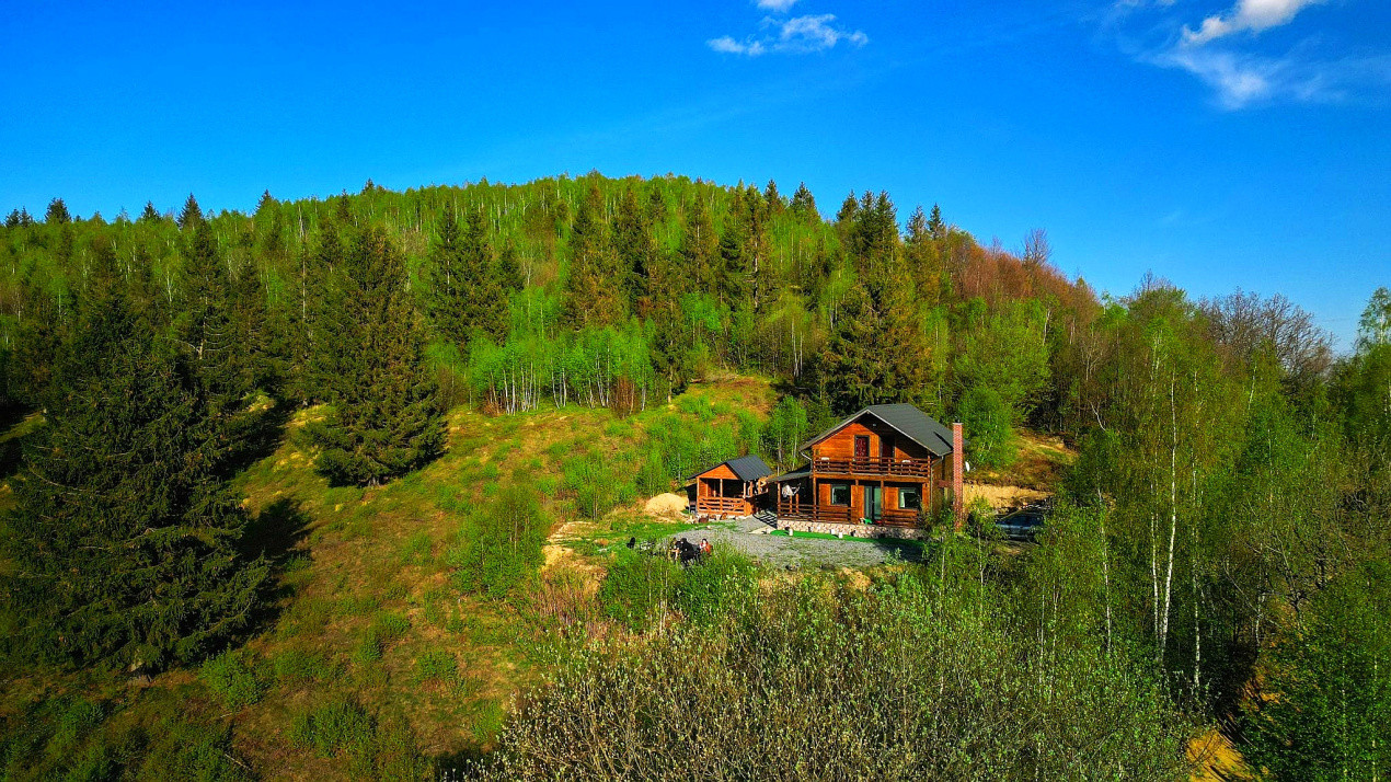 Cabana de vânzare – o oază de liniște în Munții Apuseni – Valea Ierii, jud. Cluj