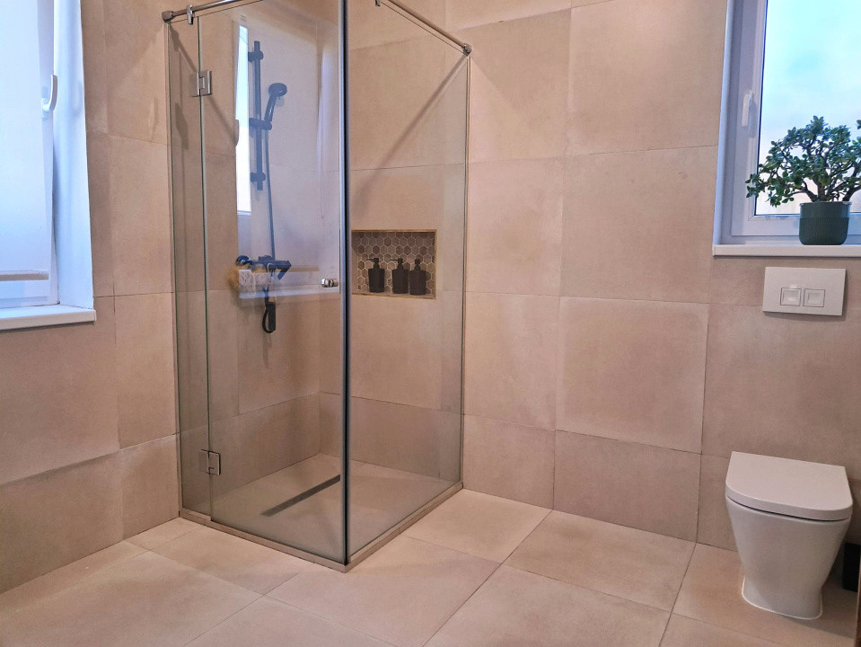 Casă in Dezmir, cu panouri fotovoltaice, Complet Utilată, Gata de Mutat!!!