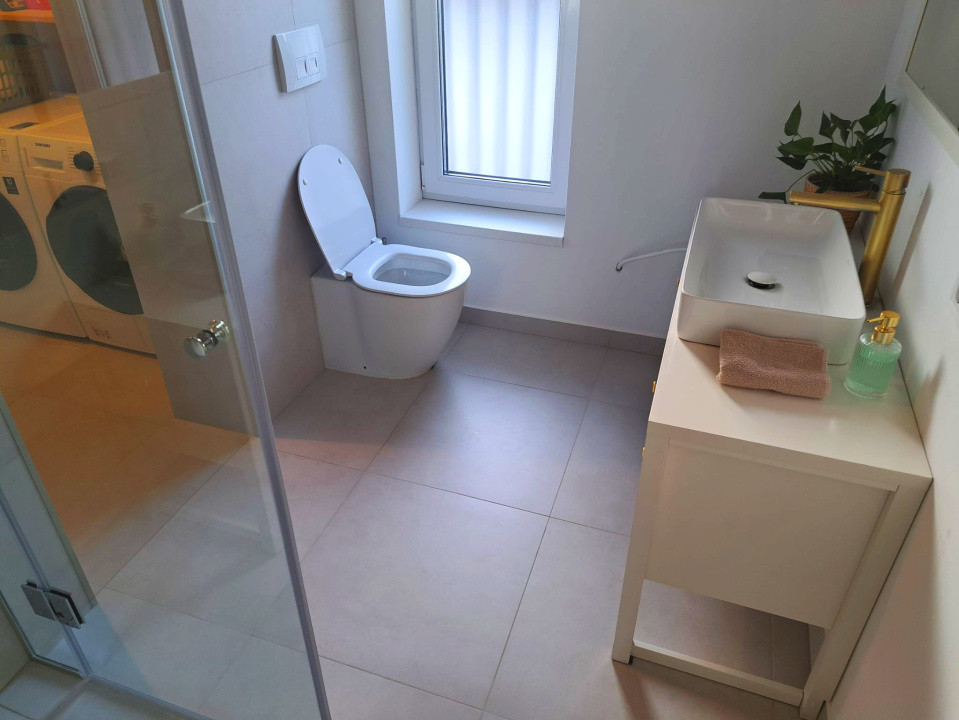 Casă in Dezmir, cu panouri fotovoltaice, Complet Utilată, Gata de Mutat!!!