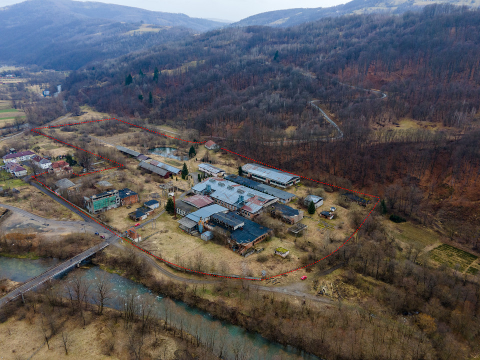 Teren și spații industriale, com. Negreni, sat Bucea, jud. Cluj