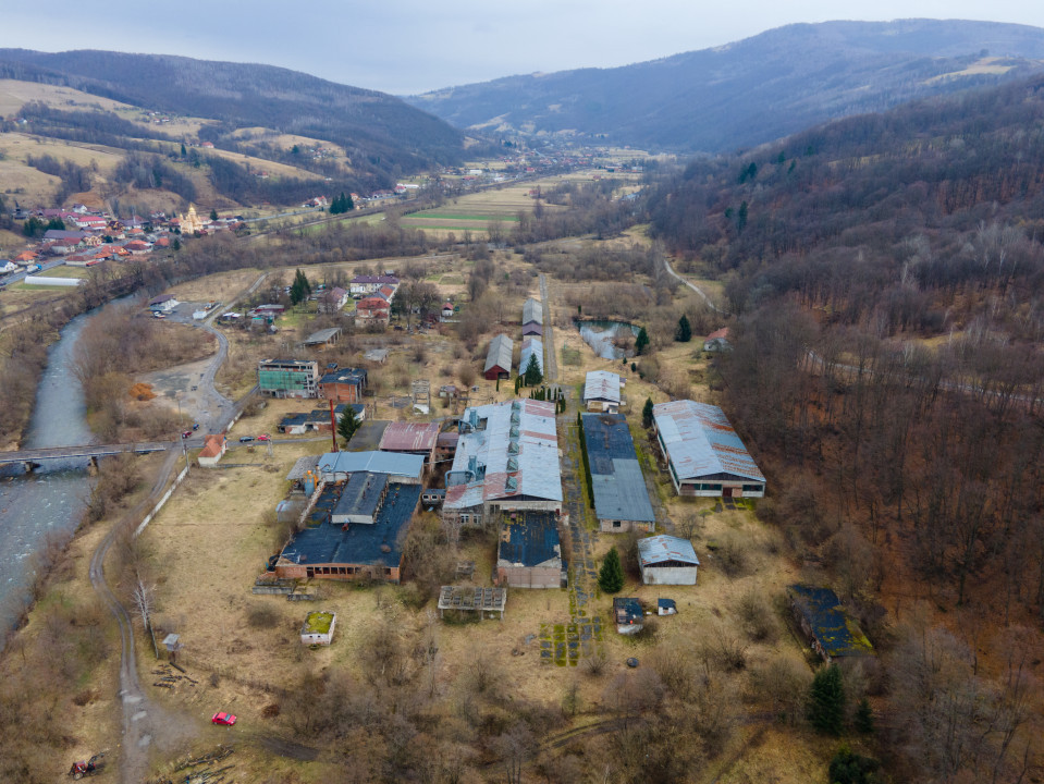 Teren și spații industriale, com. Negreni, sat Bucea, jud. Cluj