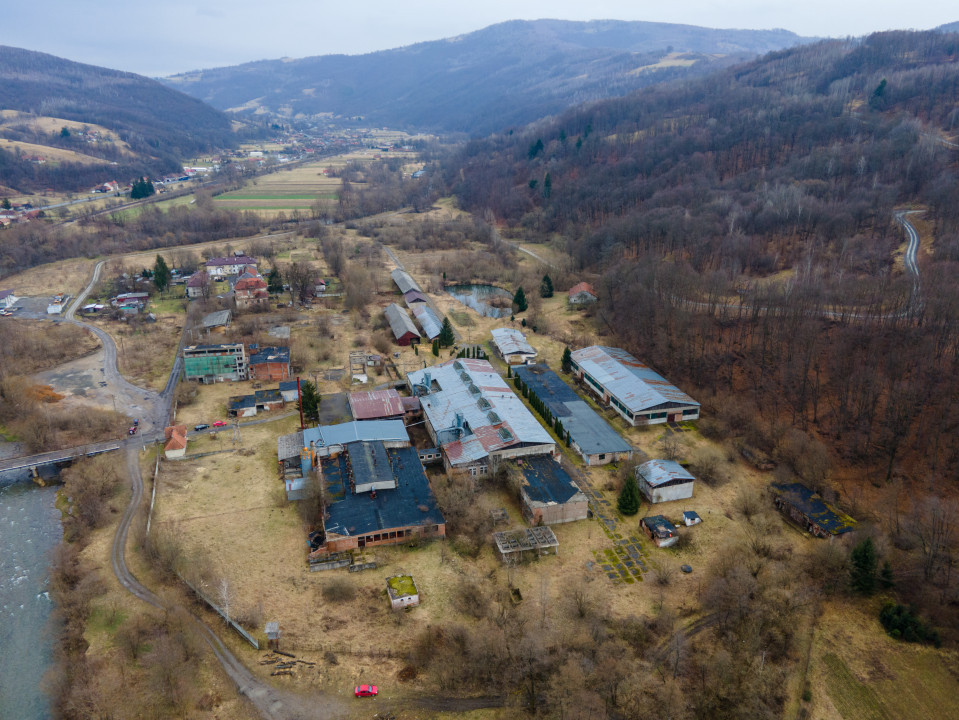 Teren și spații industriale, com. Negreni, sat Bucea, jud. Cluj