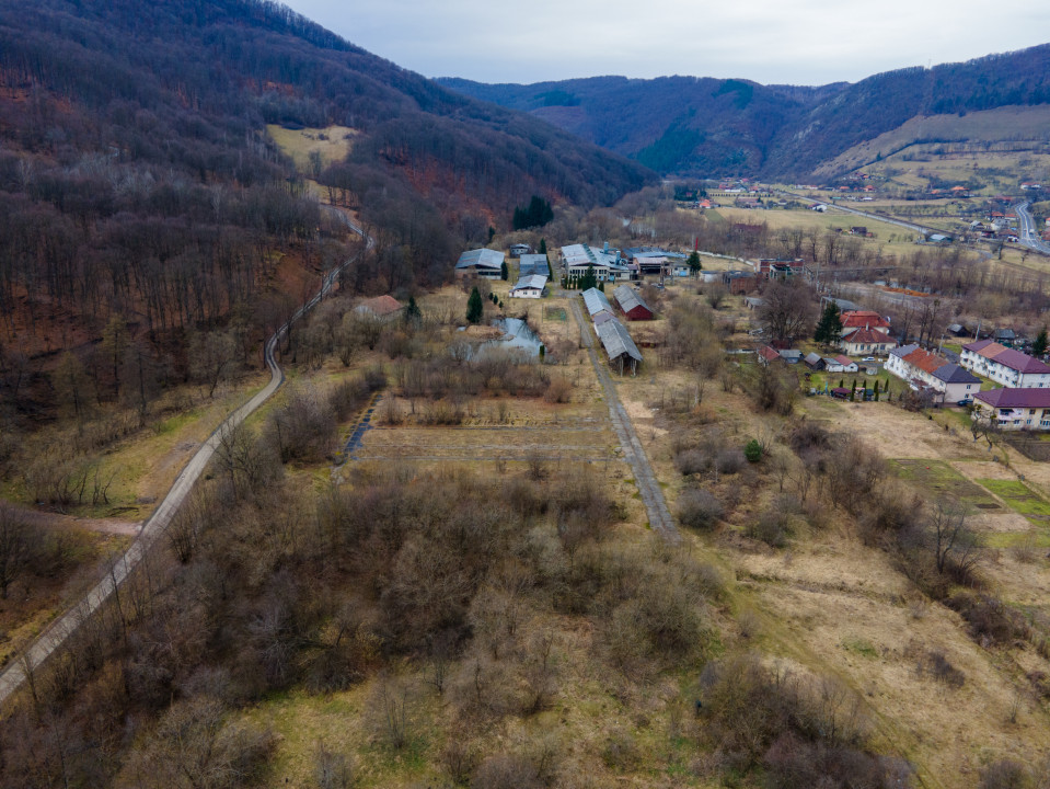 Teren și spații industriale, com. Negreni, sat Bucea, jud. Cluj