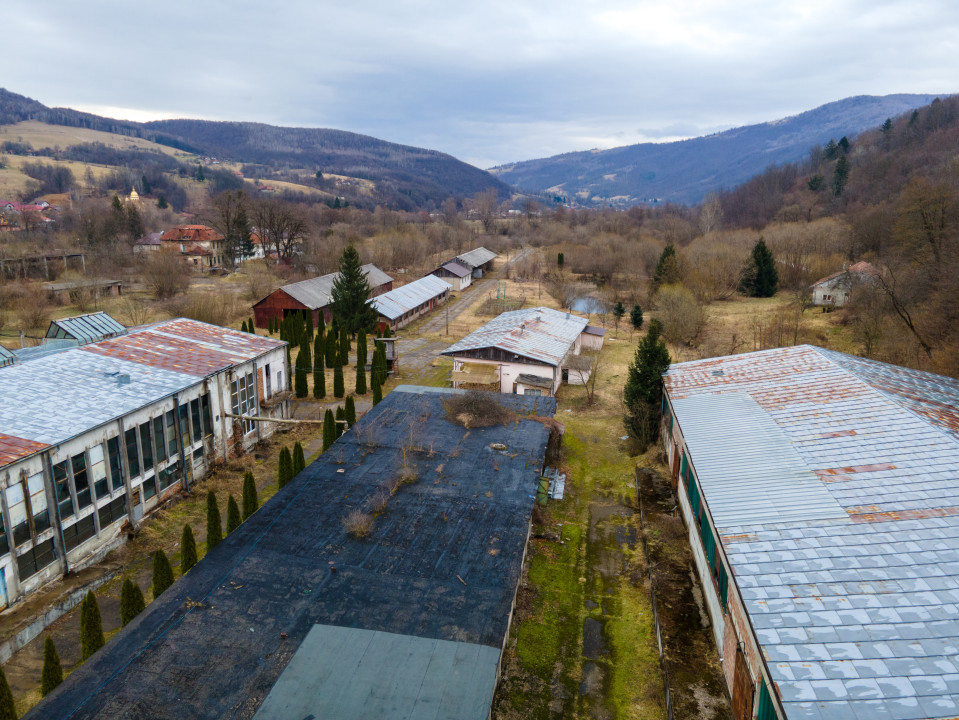 Teren și spații industriale, com. Negreni, sat Bucea, jud. Cluj
