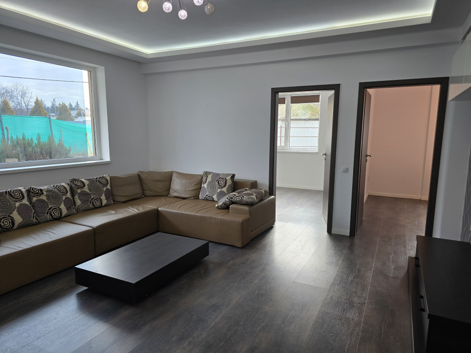 Apartament 5 camere + parcare + grădină, Str. Avram Iancu, Florești, Cluj