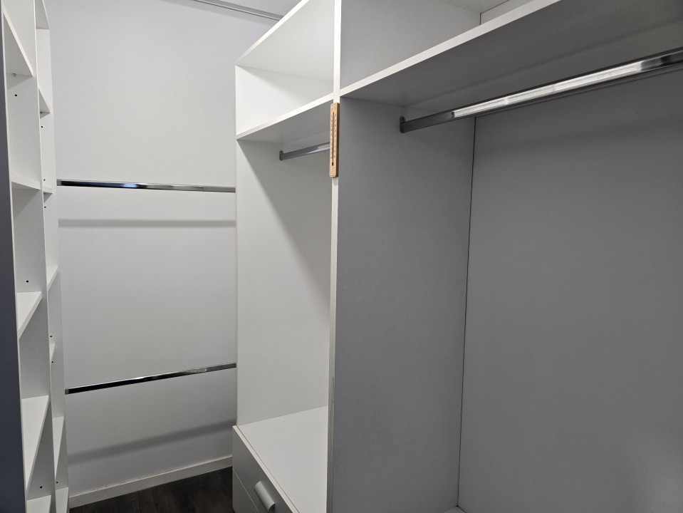 Apartament 5 camere + parcare + grădină, Str. Avram Iancu, Florești, Cluj