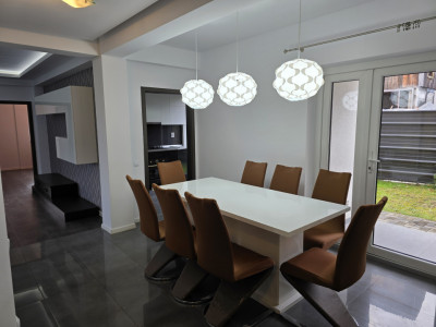 Apartament 5 camere + parcare + grădină, Str. Avram Iancu, Florești, Cluj