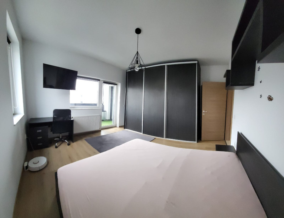 Apartament 3 camere + parcare, str. Somesului, Floresti