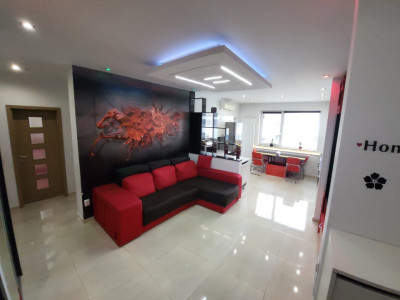 Apartament 3 camere + parcare, str. Somesului, Floresti