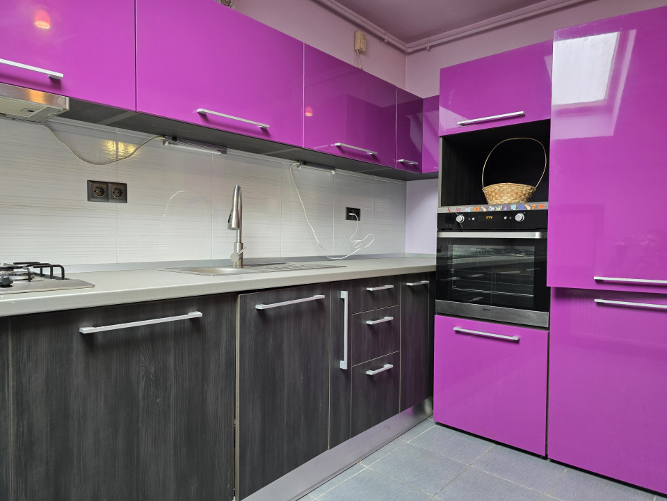 Apartament 3 camere + parcare, Str. Florilor, Florești, Cluj