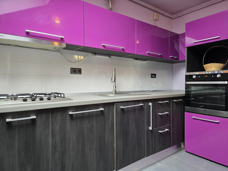 Apartament 3 camere + parcare, Str. Florilor, Florești, Cluj