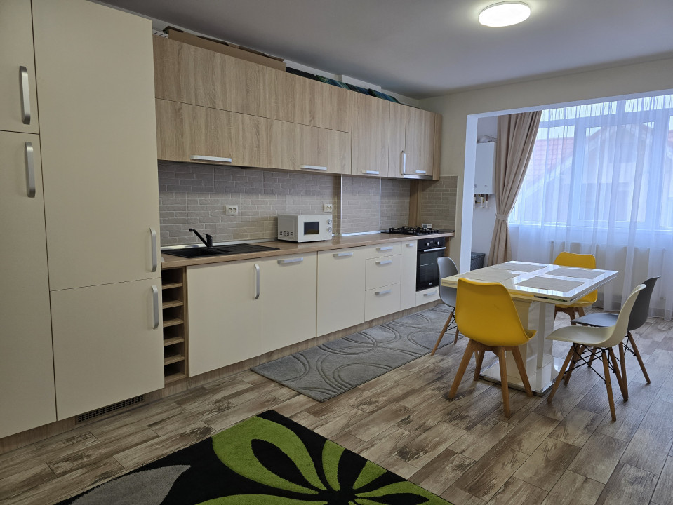 Apartament 3 camere + parcare, Str. Cetății, Florești, Cluj