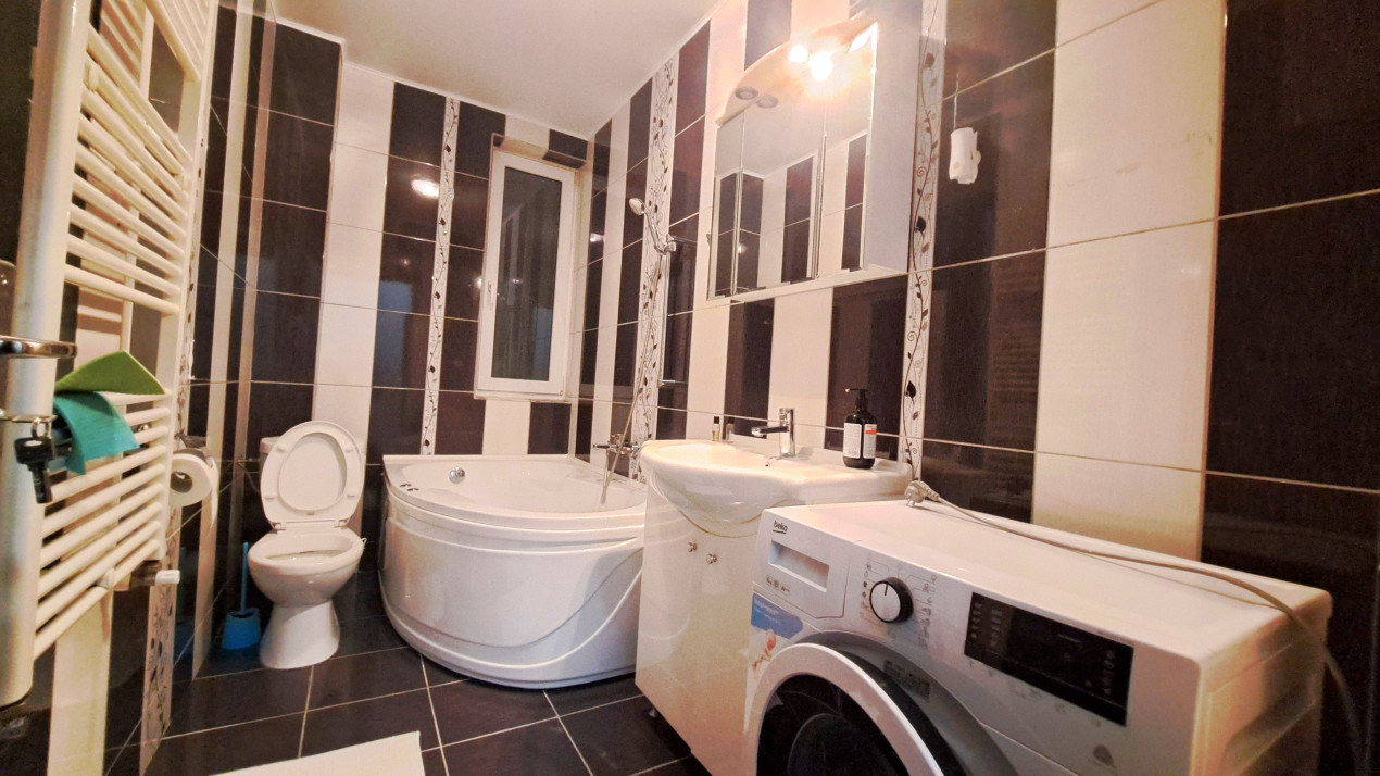 Apartament 3 camere decomandate de inchiriat, strada Florilor Floresti, GARAJ 