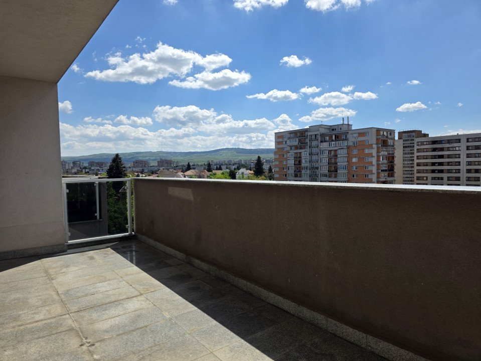 Penthouse, Calea Dorobanților, P-ța Mărăști, Cluj-Napoca