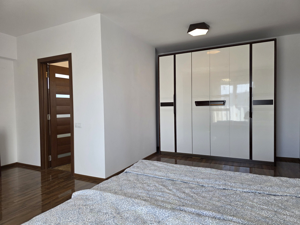 Penthouse, Calea Dorobanților, P-ța Mărăști, Cluj-Napoca