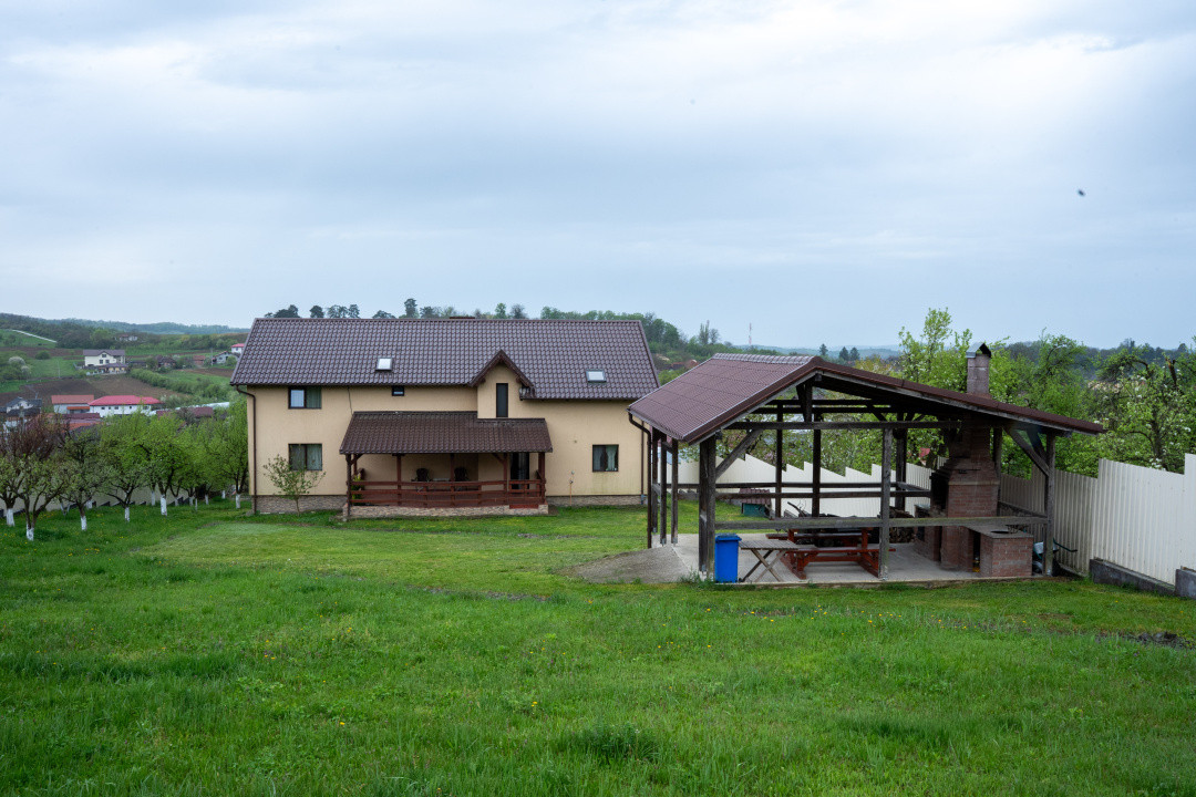 Proprietate unică, în zonă verde și liniștita